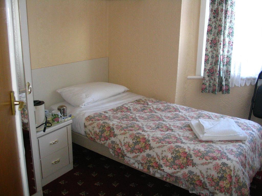 Broadway Hotel Blackpool Værelse billede